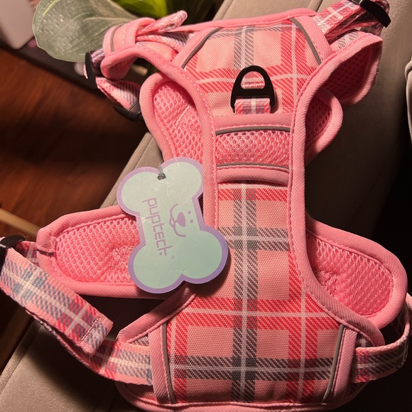 No Pull Dog Harness and Leash Set with Handle. Adjustable Padded Vest. - Picture 2 of 6